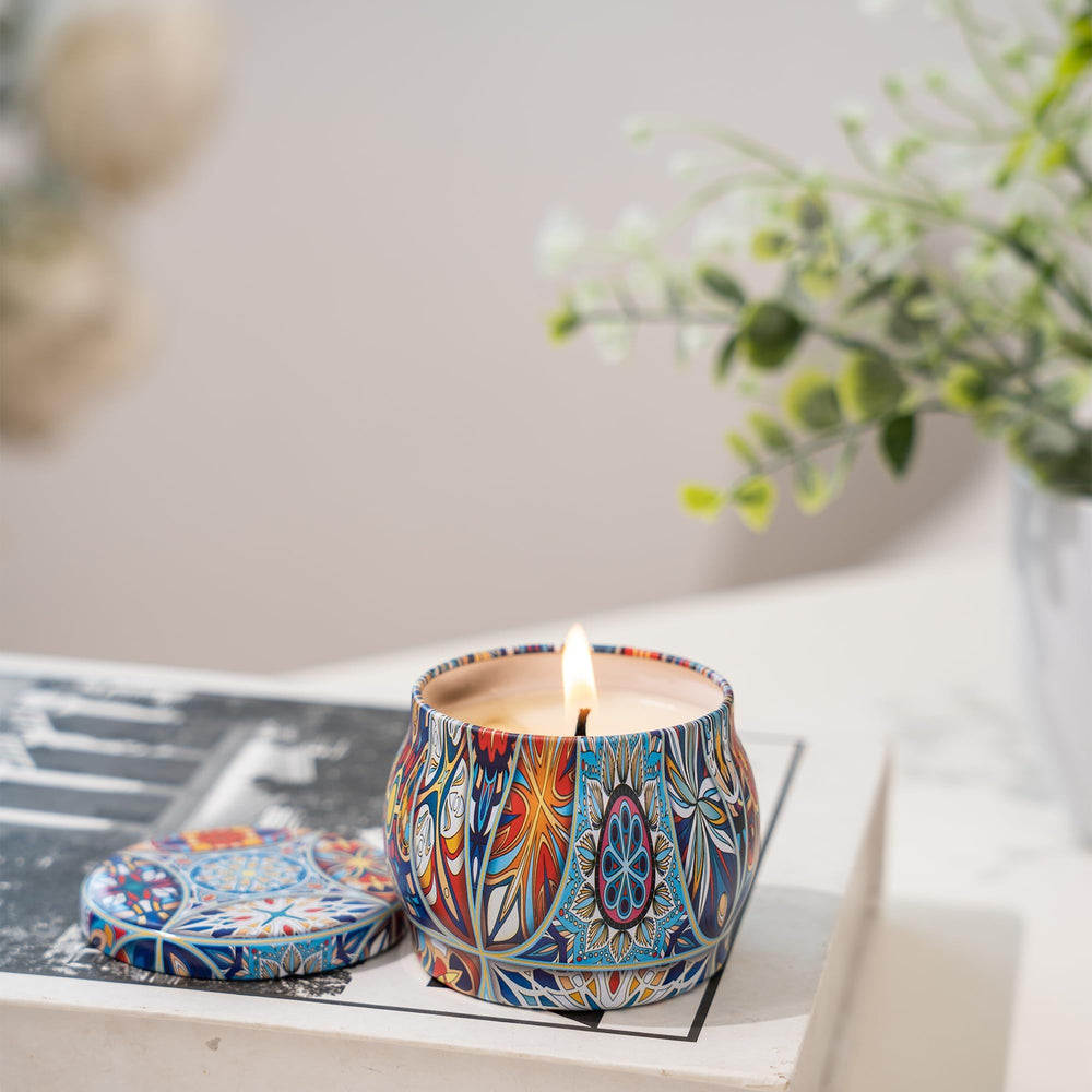 Topadorn gift box exterior detail highlights retro chic design ideal for gifting