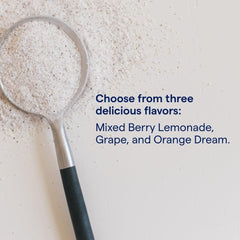Close-up of magnesium glycinate powder texture