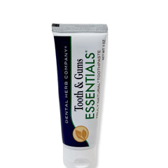 Travel kit packaging for on-the-go oral care