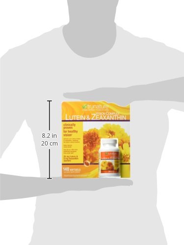Close-up of TruNature Vision Complex Lutein & Zeaxanthin label on bottle
