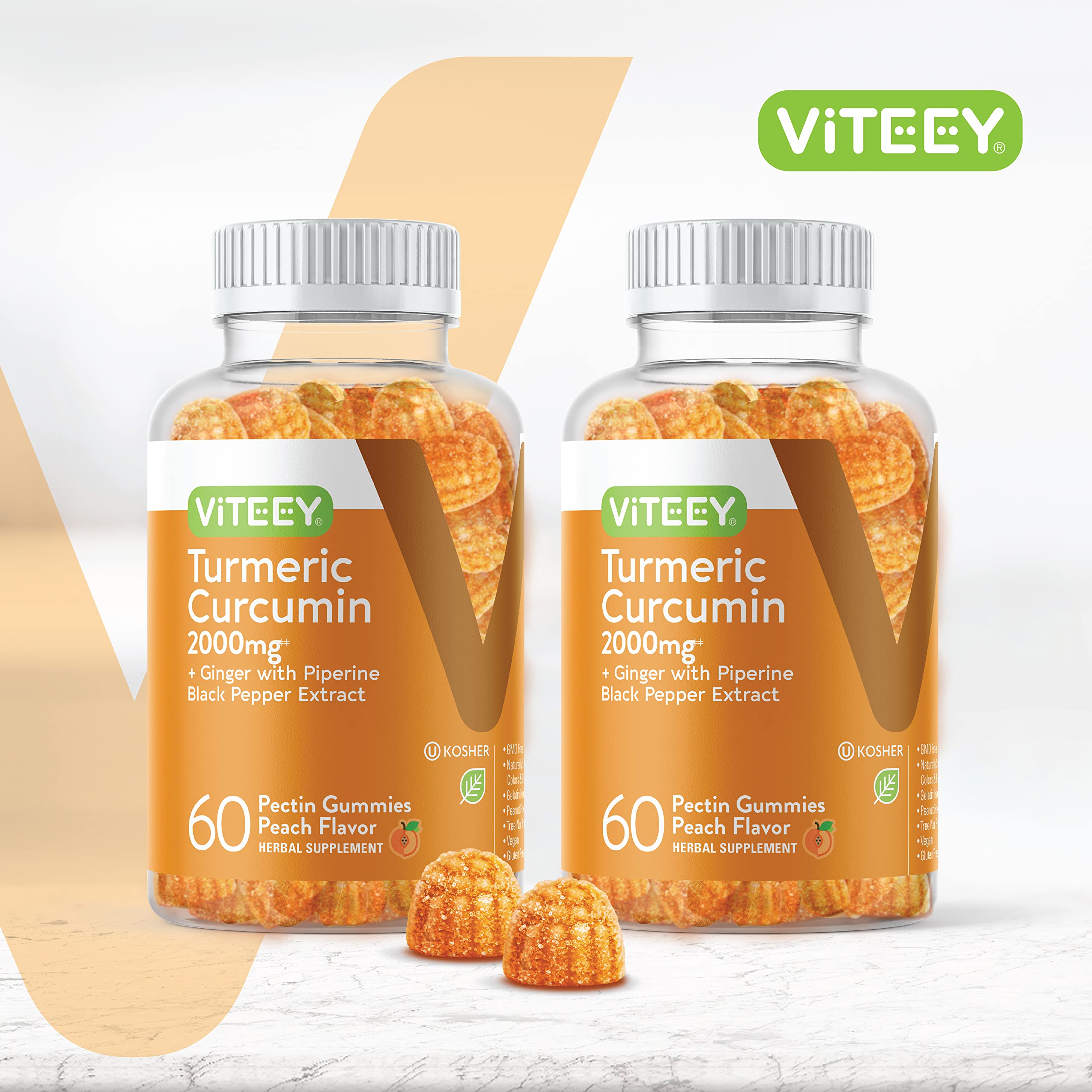Label showing turmeric curcumin, ginger and piperine ingredients