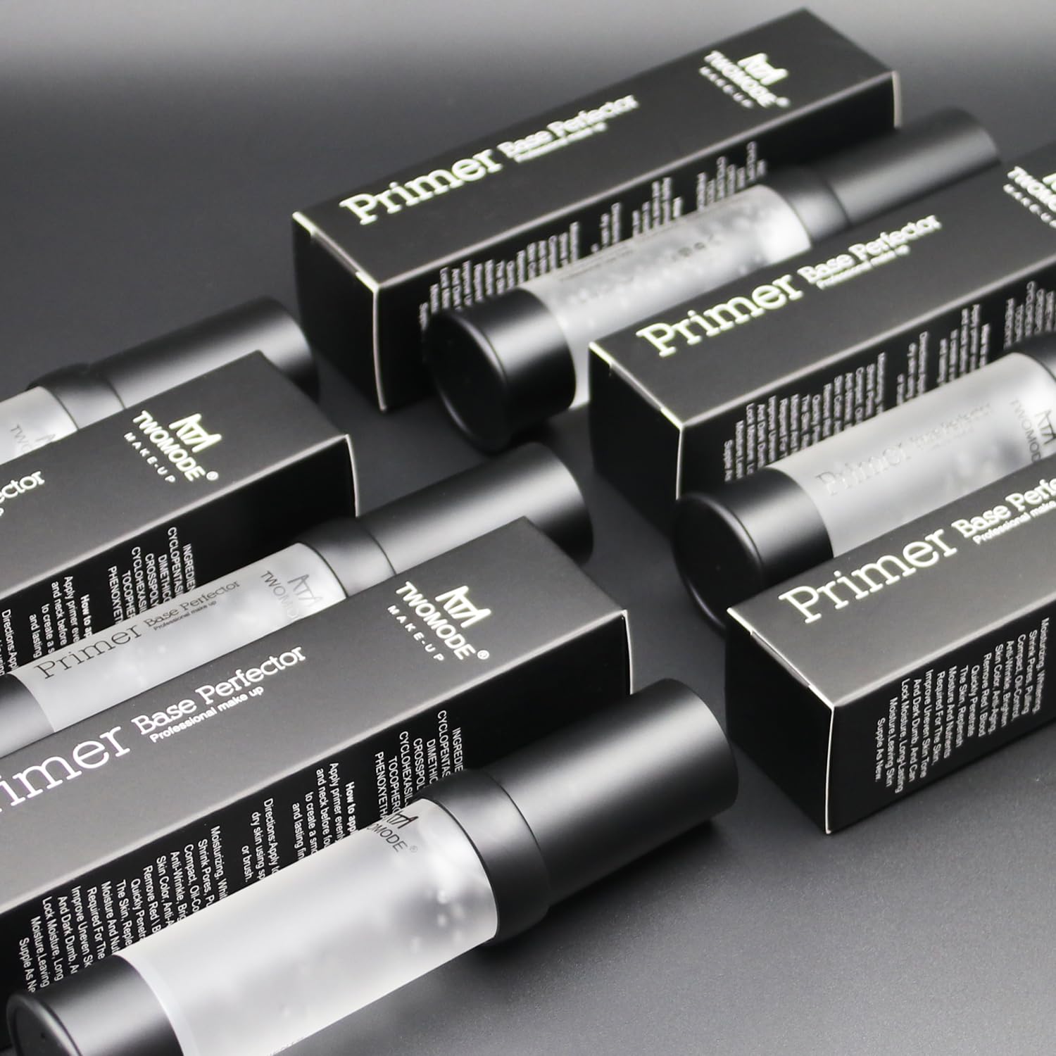 TWOMODE primer travel-friendly 20ml size for on-the-go touch-ups