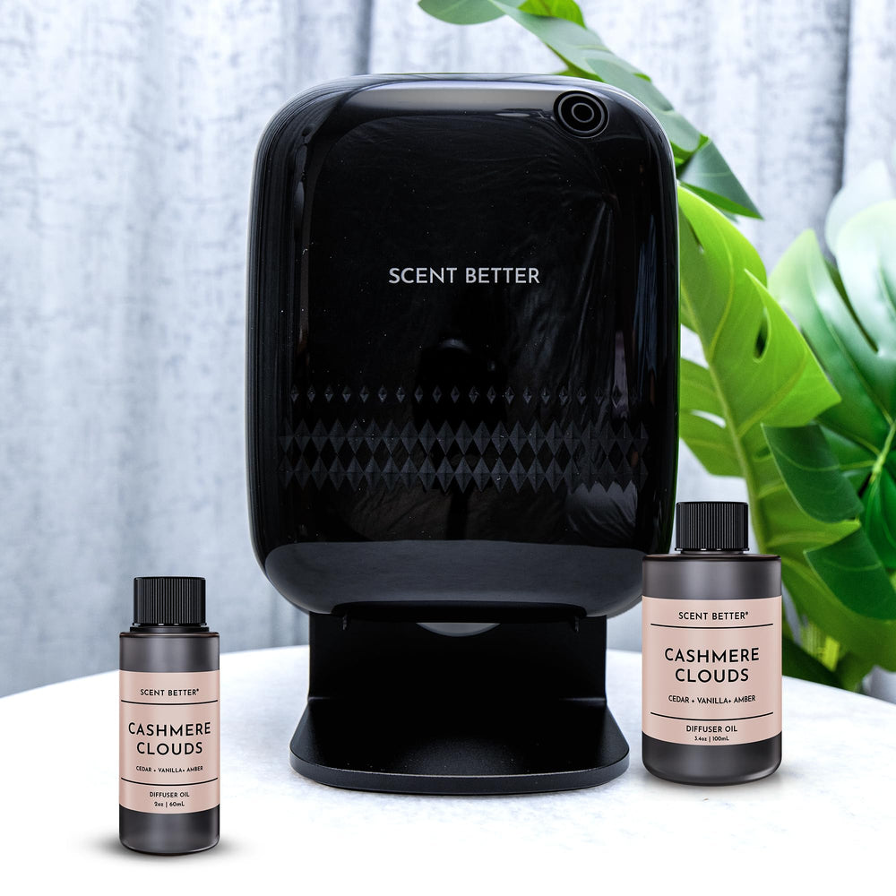 Ultrasonic diffuser releasing Cashmere Clouds aroma