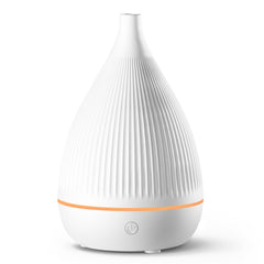 White ultrasonic essential oil diffuser with auto shut-off