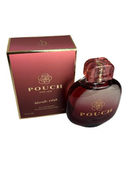 United Scents Pouch Blush Rose in-use spray for application moment