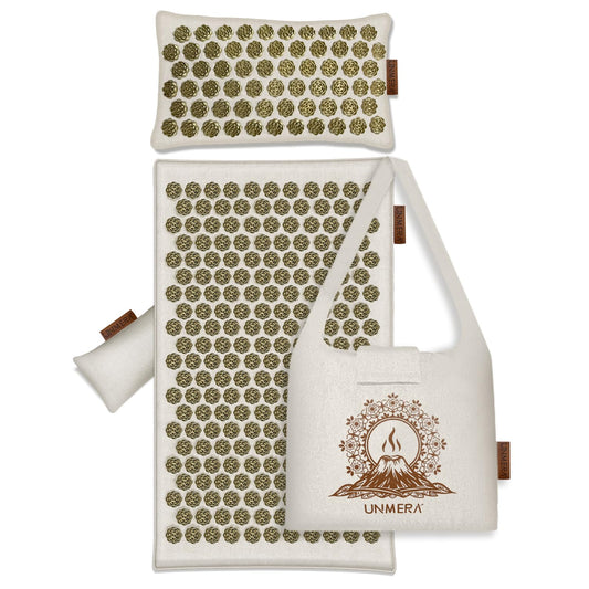 UNMERA acupressure mat and pillow set with flower-shaped spikes