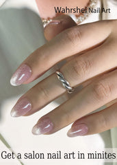 Wahrshei application nail-art at home shows simple DIY manicure.