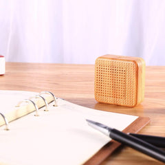 Close-up of wood grain finish on Weljoy diffuser