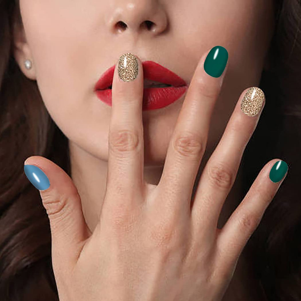 WOKOTO moon-shaped file included with nail wrap set