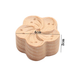 Compact 4x4x2 cm wood diffuser showing natural wood grain