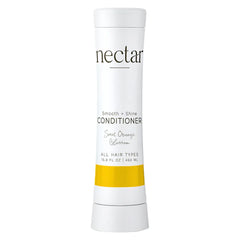 World Amenities Nectar Squeeze Bottle close-up for easy, mess-free conditioning