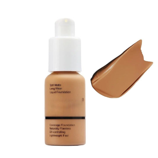 Yaper Foundation bottle pump close-up for full coverage and a smooth finish.