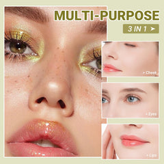 YiGuMy cream-to-powder texture for smooth blending and minimal fallout.