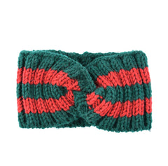 Yili Maizi chunky knit headband braided front provides warm style without snagging hair.