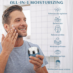 Hands applying YOUNGYOUNGLOVE 6-in-1 cream demonstrates quick absorption.