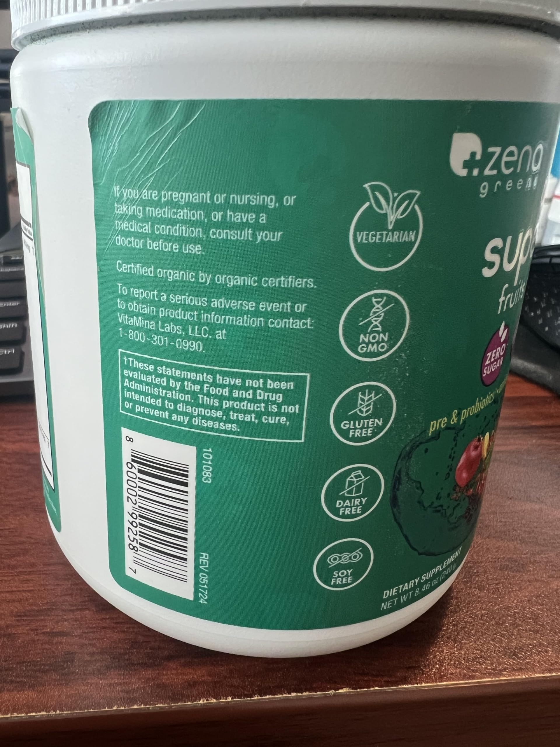 Packaging displaying 70+ Superfoods and 0 Sugar
