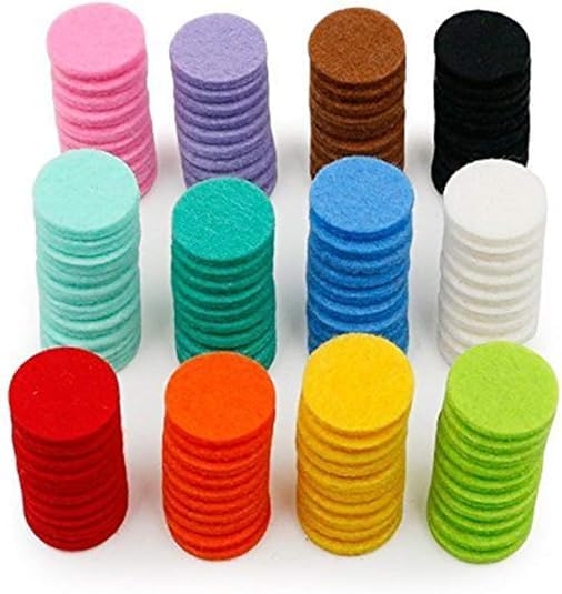 Zhuluck diffuser locket pads in random colors for versatile scent diffusion on the go