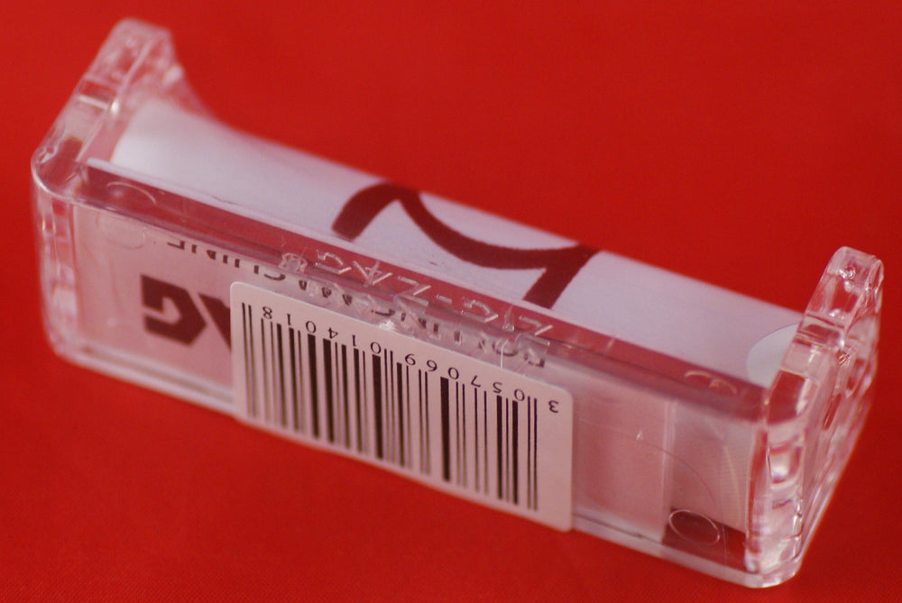 Zig Zag rolling machine in use showing 7.7 cm size