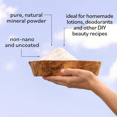 DIY beauty usage image showing zinc oxide powder in a recipe