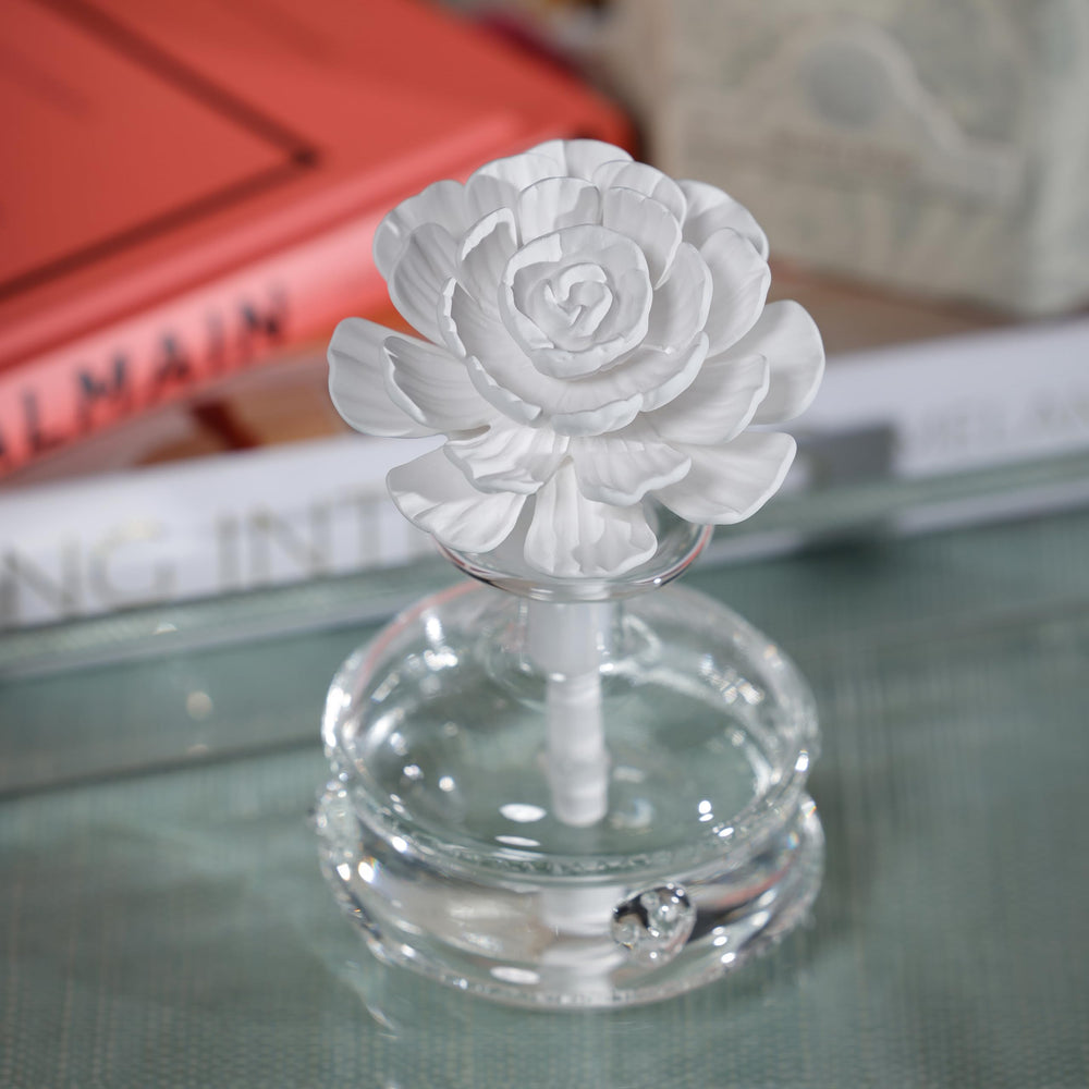 Porcelain exterior of Zodax diffuser with Peony finish - side view